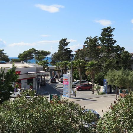 Apartment And Rooms Amenka Новаля Екстериор снимка