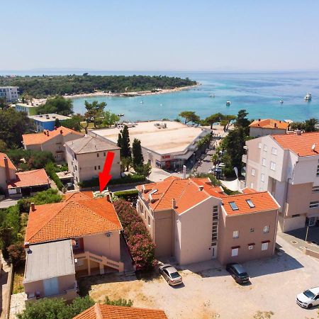 Apartment And Rooms Amenka Новаля Екстериор снимка